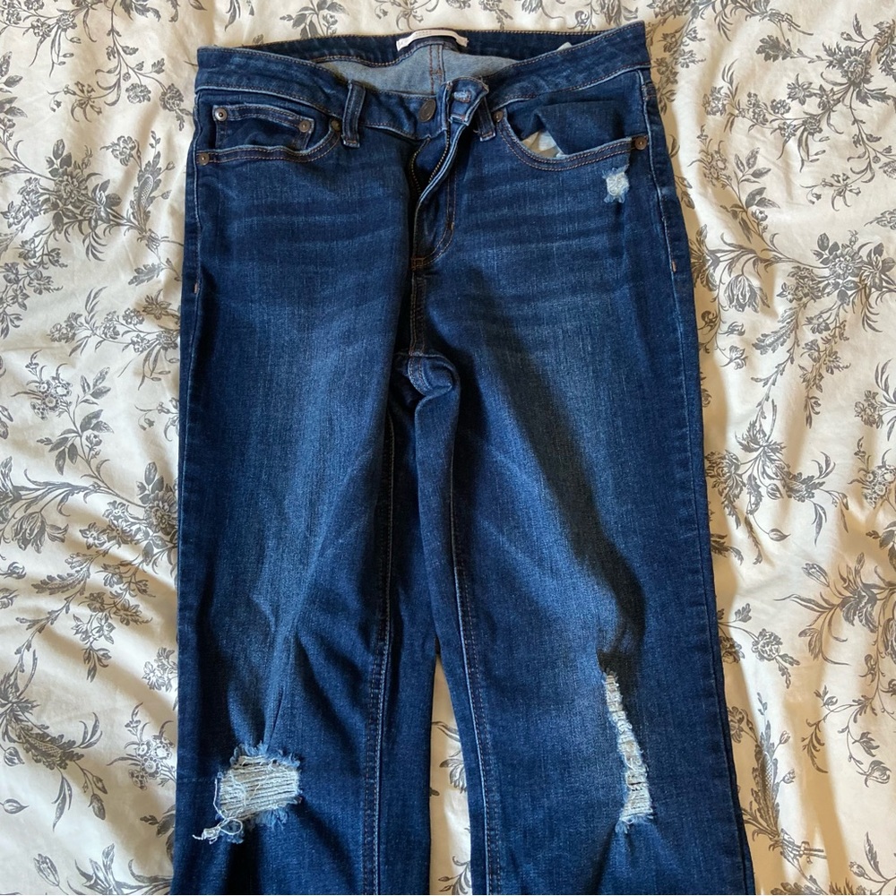 EUC LC Lauren Conrad Distressed Denim Ripped Skinny Jeans Size 10 - Picture 5 of 7